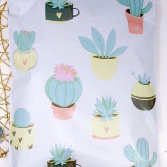 IN STOCK listing 10x13 sizes poly mailers only - Picture 5 of 13